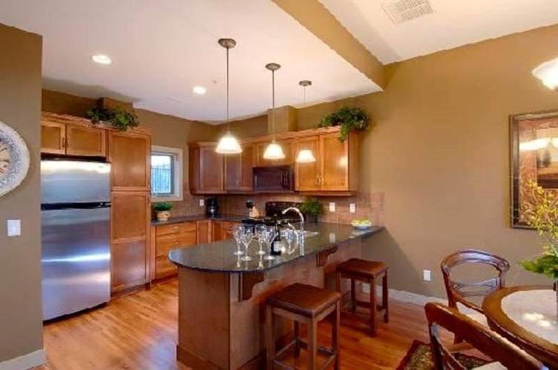 Bellasera Tuscan Villas By Associated Property Management Kelowna Extérieur photo